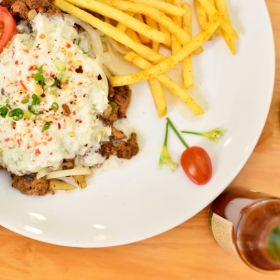 Nhà hàng Oliu Đỏ