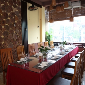 Quán Ngon Phố Cũ