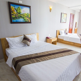 Khách sạn Ngọc Hạnh