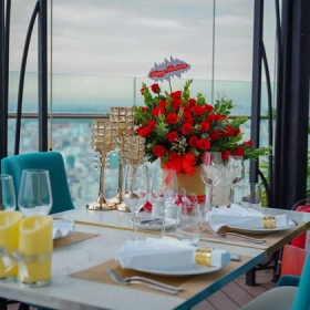 Mermaid Restaurant - La Vela Saigon Hotel 5 Sao