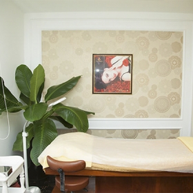 Viện Điều Trị & PTTM Mega Hospital