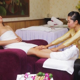 Du Thuyền Royal Wings