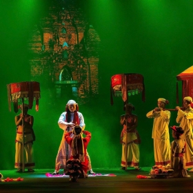Fishermen Show - Huyền thoại làng chài Mũi Né Hạng B Gold dành cho người lớn
