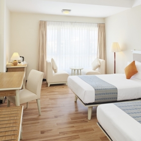 Centara Sandy Beach Resort Đà Nẵng