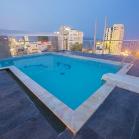 Khách sạn Crystal Đà Nẵng