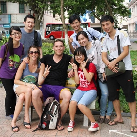 Trung tâm Practical English VN