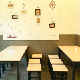 Nhà hàng Cơm gà da giòn 