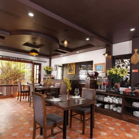 CHAPA DEW BOUTIQUE HOTEL