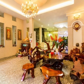 Skin By Huyền Trân 