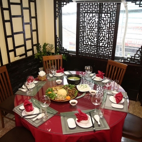 Quán Ngon Phố Cũ