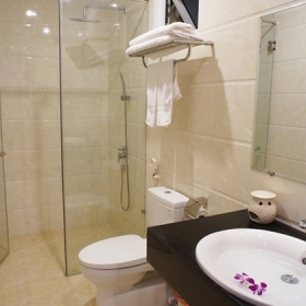 Khách sạn Golden Star 3 sao Đà Nẵng