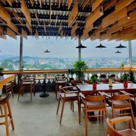 KHÁCH SẠN NEW LIFE ĐÀ LẠT