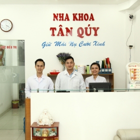 Nha khoa Tân Quý 