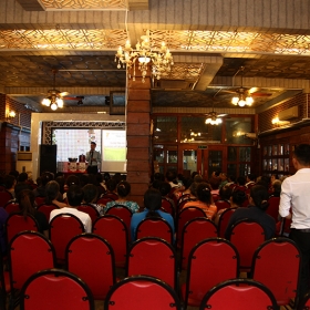 Nhà Hàng Hòn Đất