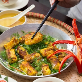 Nhà hàng Việt Phố