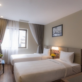 Khách sạn Lotus Boutique Saigon