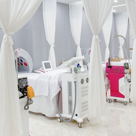 Hệ thống làm đẹp Zema Beauty & More