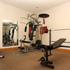 Khách sạn Hoàng Yến I Bình Dương