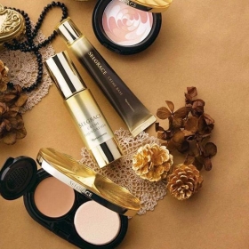 Mỹ phẩm Naris Việt Nam