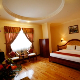 Khách sạn Hoàng Yến II Bình Dương