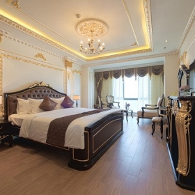 Khách sạn Monarque Đà Nẵng