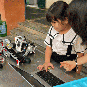 HỌC VIỆN CÔNG NGHỆ & SÁNG TẠO GOLDEN BEE