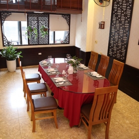 Quán Ngon Phố Cũ