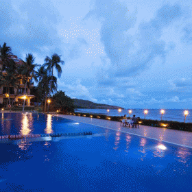 Hòn Rơm Central Beach Resort