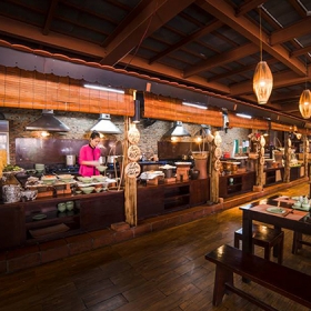 Nhà hàng Chợ Quê