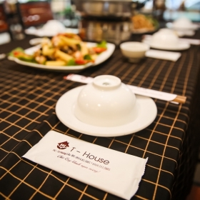 Nhà hàng T - House