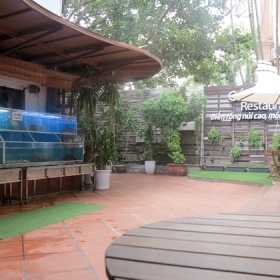 Nhà hàng Cánh Buồm