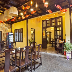 Nhà hàng Việt Phố