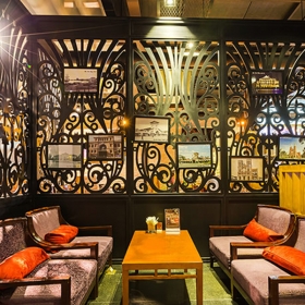 Nhà Hàng Blue Coffee & BBQ - Khách Sạn Tân Sơn Nhất 5 Sao