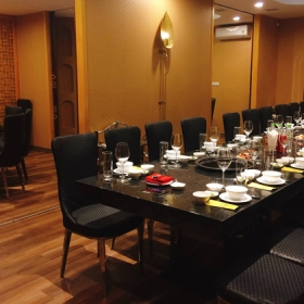 Nhà hàng Linh Nhạn