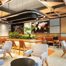 Gloria Jeans Coffees