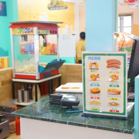 Khu vui chơi Tomato Kids 