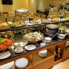 Khách sạn Blue Diamond 3