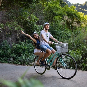 Du thuyền Scarlet Pearl