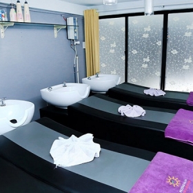 Salon Phương Hạnh