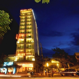 Khách sạn Ruby Nha Trang