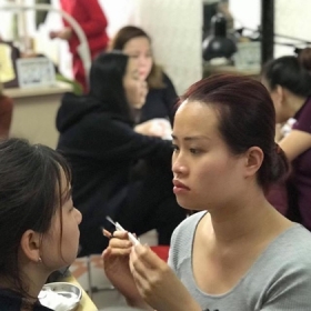 Học viện Phun xăm LyLy