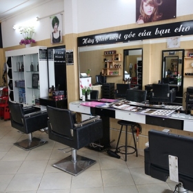Salon tóc Dũng Nguyễn