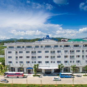 Hạ Long Harbour Hotel 4 sao