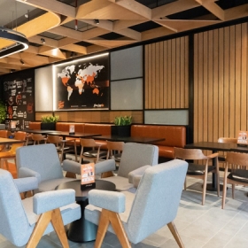 Gloria Jeans Coffees