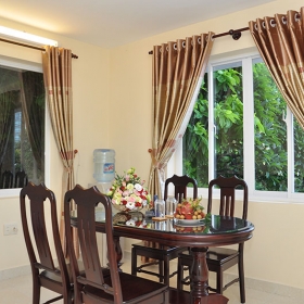 Lam Sơn Deluxe Apartment 4