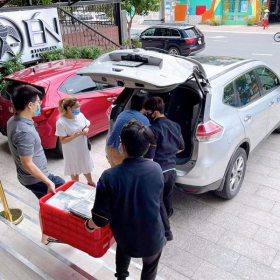 Feast Box - Dịch Vụ Tiệc Trọn Gói - Giao Hàng Tận Nơi