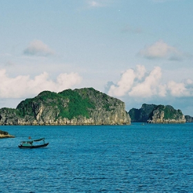 Alisa Cruise Halong Bay 5
