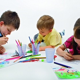 Câu lạc bộ Mỹ thuật Art Kids