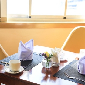 Khách sạn Ambassador Sài Gòn