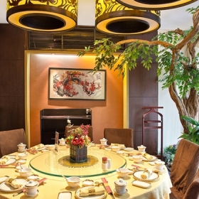 Nhà hàng Long Đình